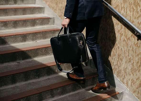 8-1 sac lundi paris