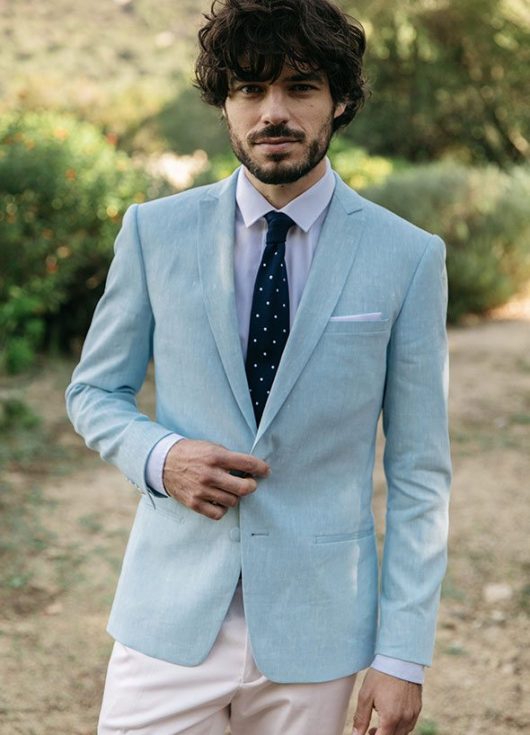costume sur mesure mariage dépareillé bleu clair et rose