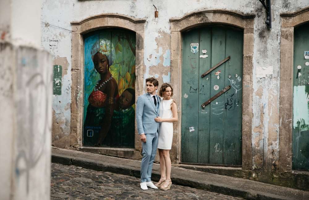 costume estival bleu ciel