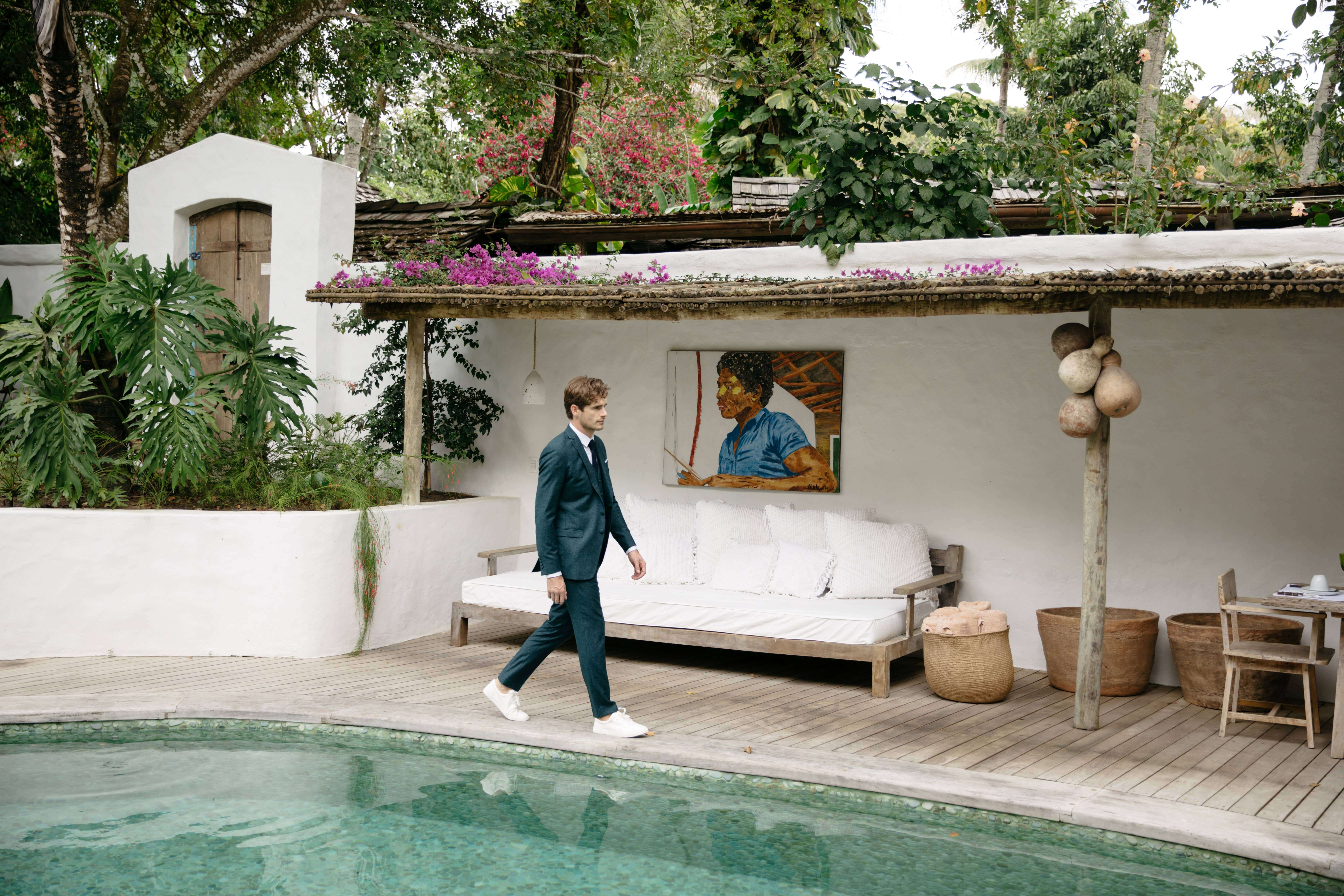 costume de mariage en bord de mer - Faubourg Saint Sulpice